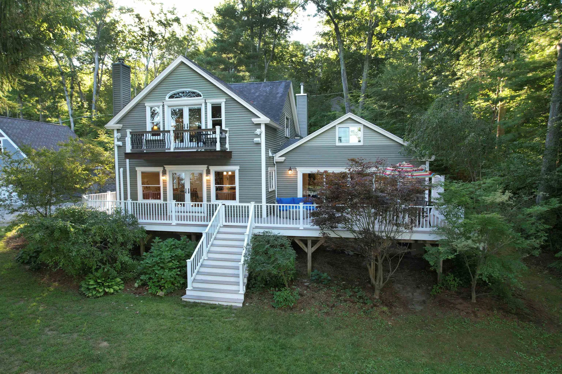 18 Lighthouse Lane Hampstead NH 03841