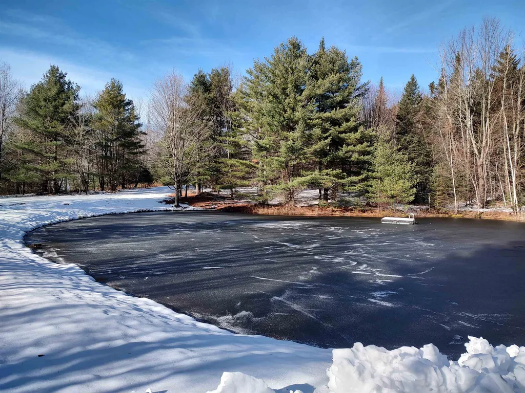 364 Cutler Corner Road Barre Town VT 05641