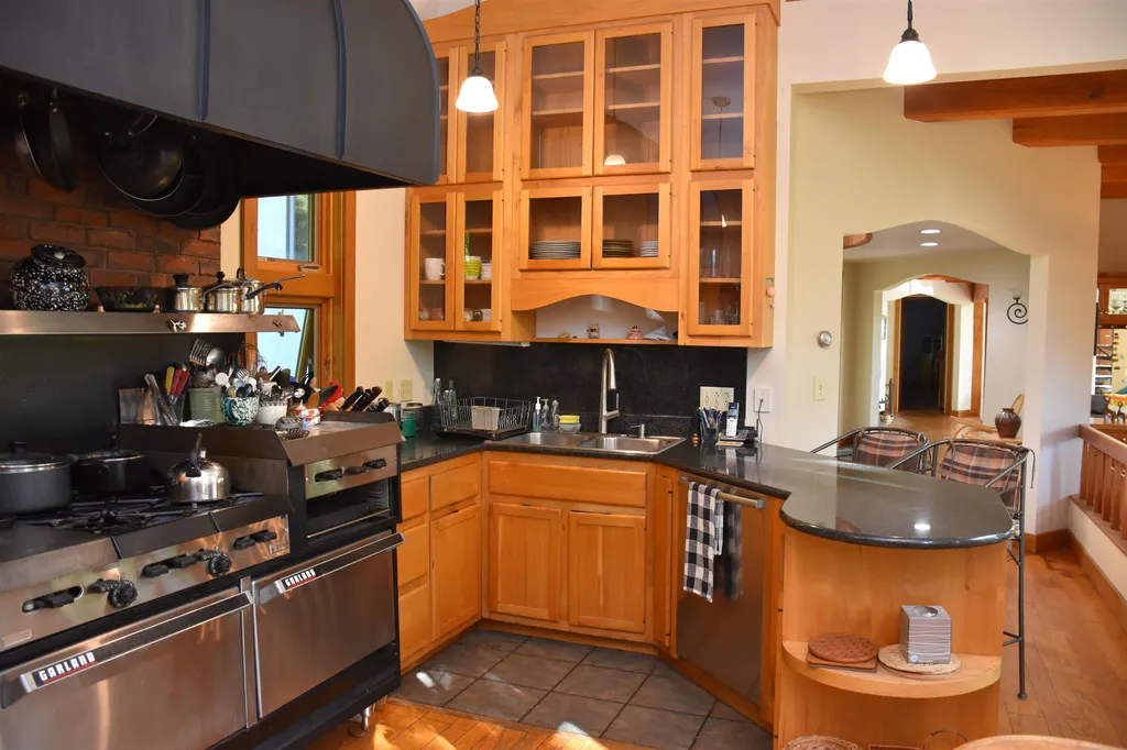 364 Cutler Corner Road Barre Town VT 05641