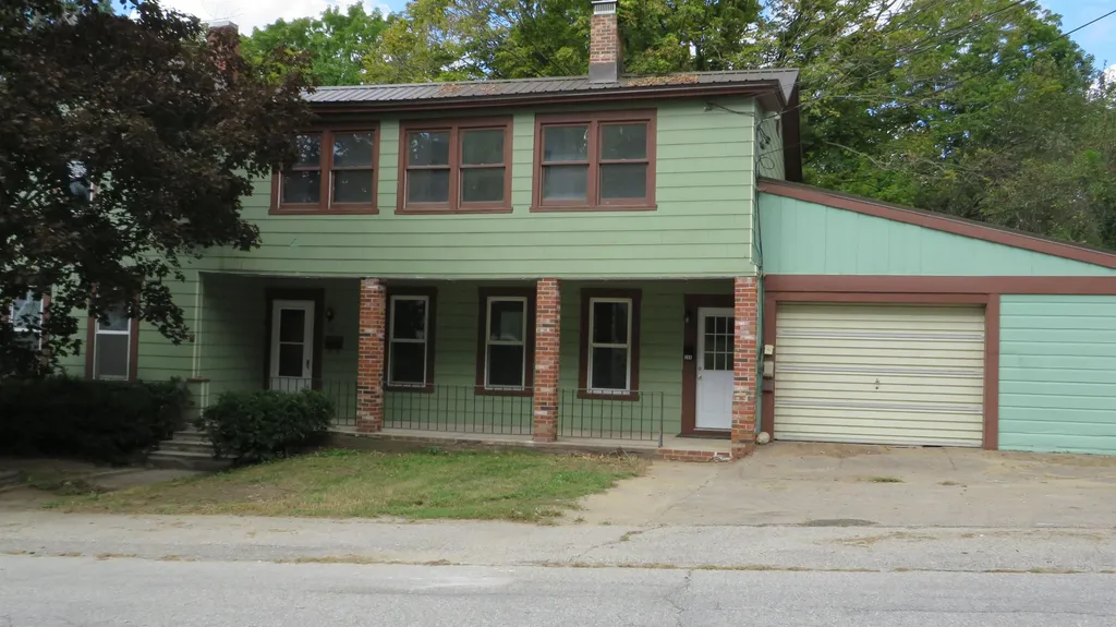 20 Pleasant Street Franklin NH 03235