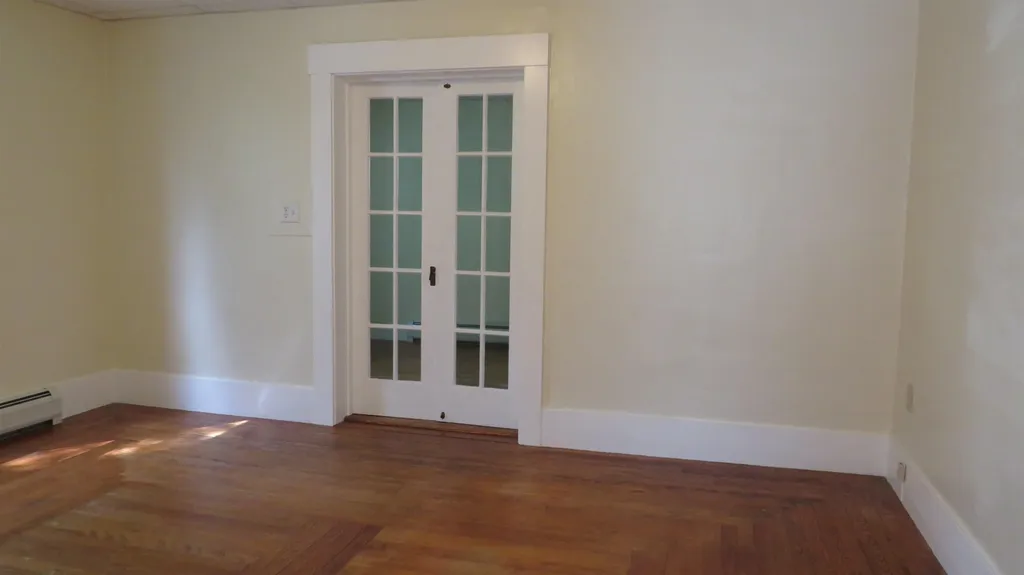 20 Pleasant Street Franklin NH 03235