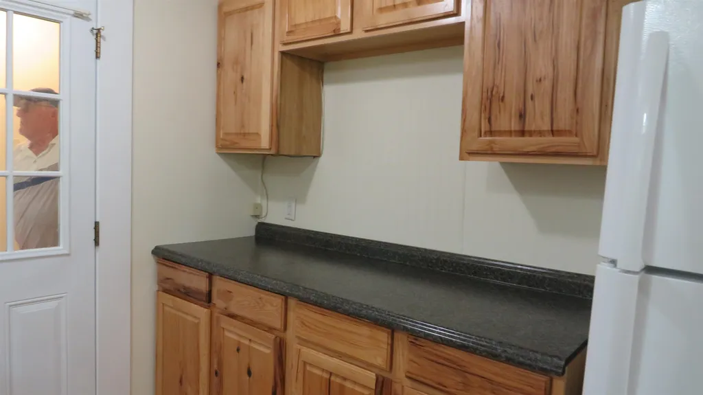 20 Pleasant Street Franklin NH 03235
