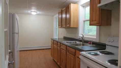 20 Pleasant Street Franklin NH 03235