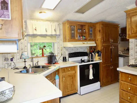 16 Justins Court Laconia NH 03246