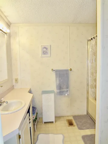 16 Justins Court Laconia NH 03246