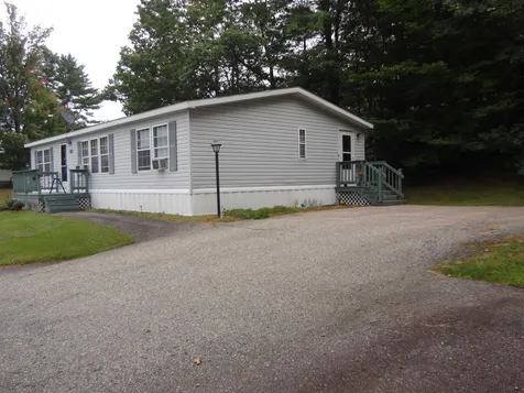 16 Justins Court Laconia NH 03246