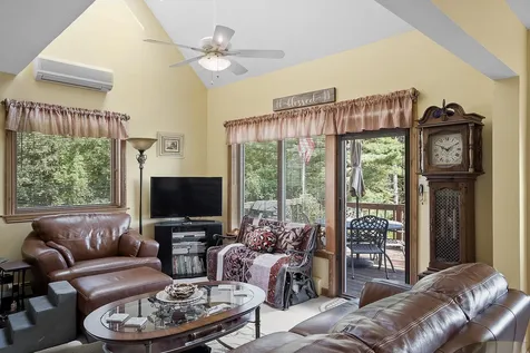 14 Starboard Way Laconia NH 03246