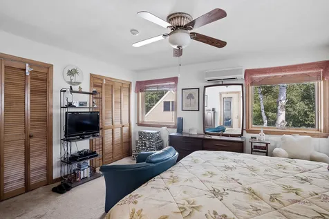 14 Starboard Way Laconia NH 03246