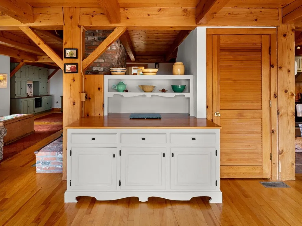 233 Thacher Road Bolton VT 05477