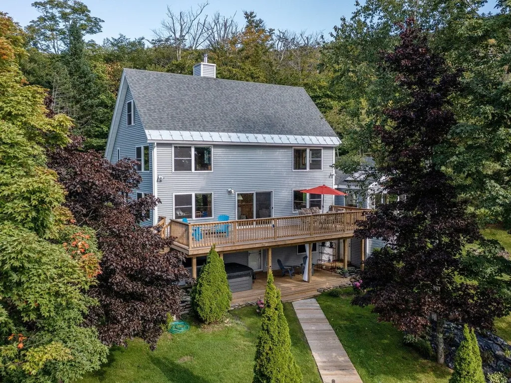 233 Thacher Road Bolton VT 05477