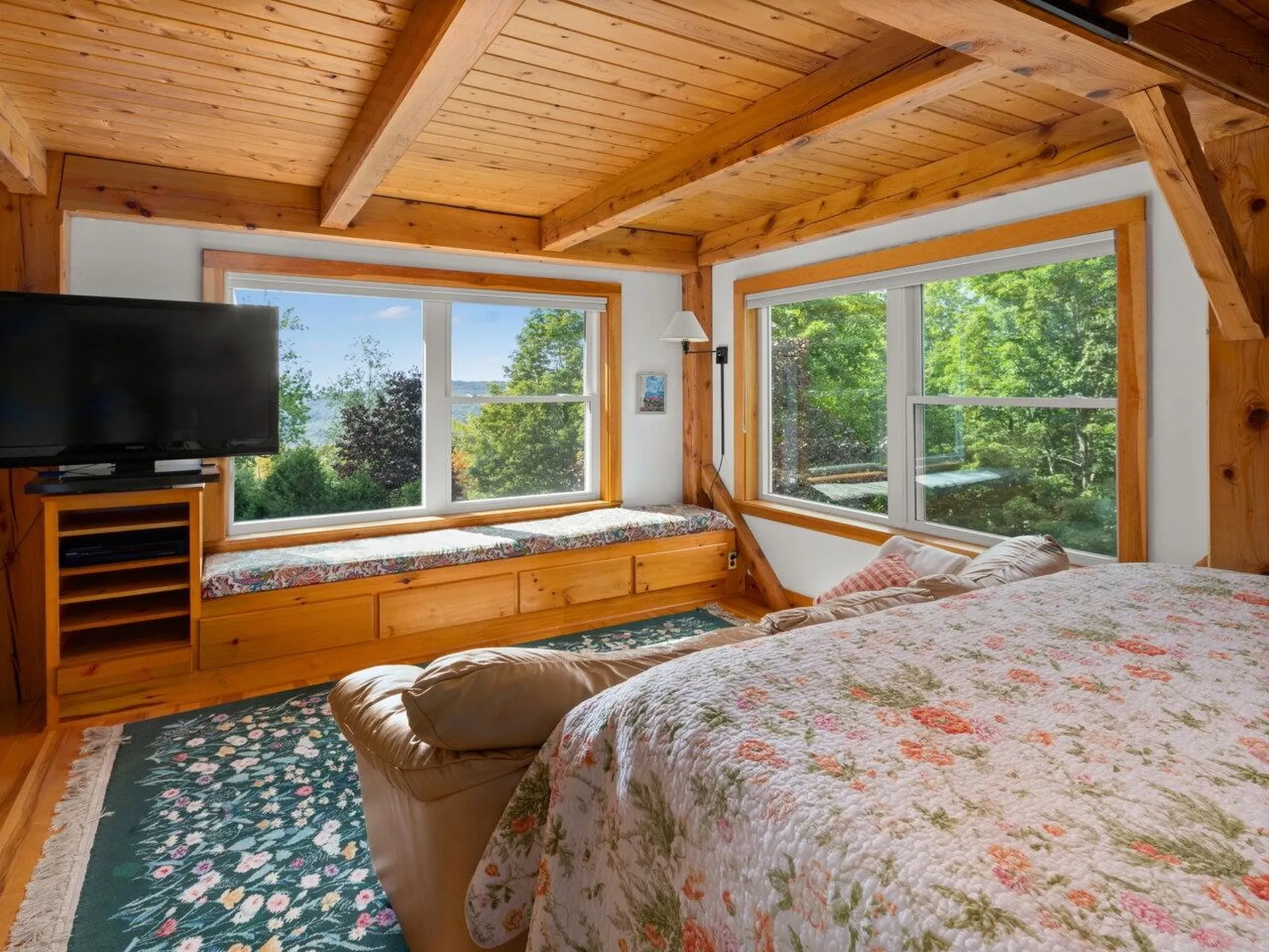 233 Thacher Road Bolton VT 05477