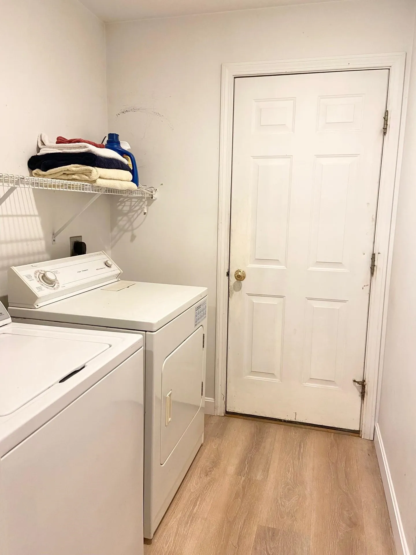 6 Skyline Way Hartford VT 05001
