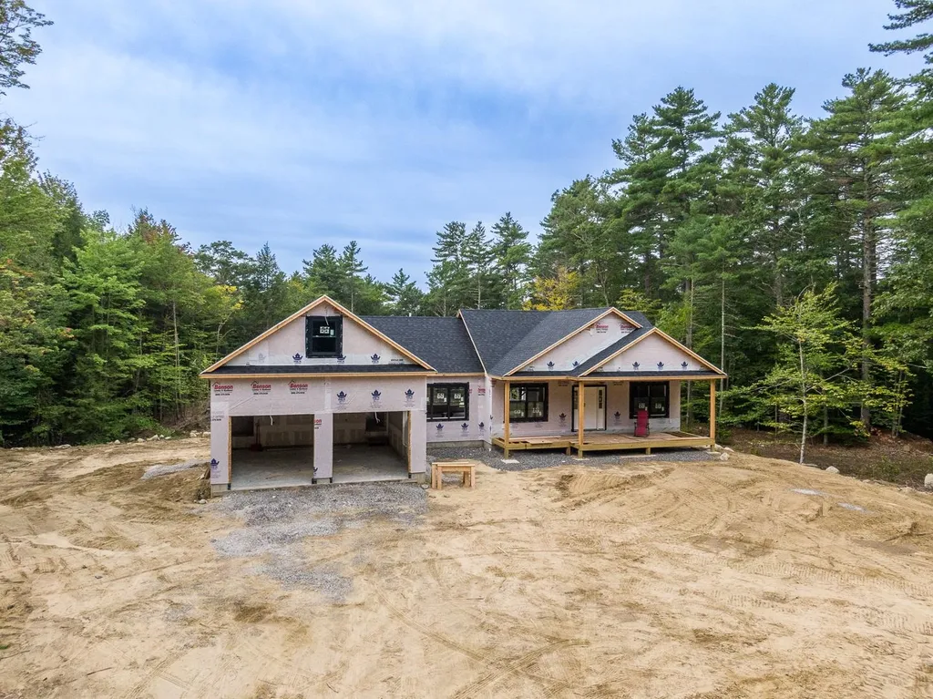 278 South Road Deerfield NH 03037