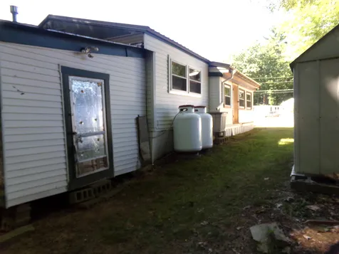 343 Old Lakeshore Road Gilford NH 03249