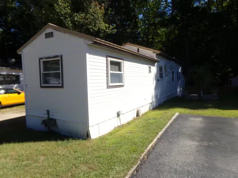 343 Old Lakeshore Road Gilford NH 03249