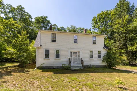 47 Elm Street Newmarket NH 03857