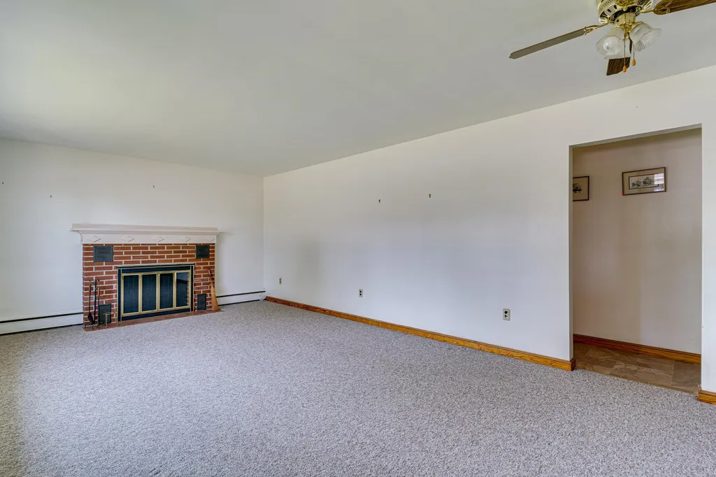 5 Glenwood Avenue Dover NH 03820