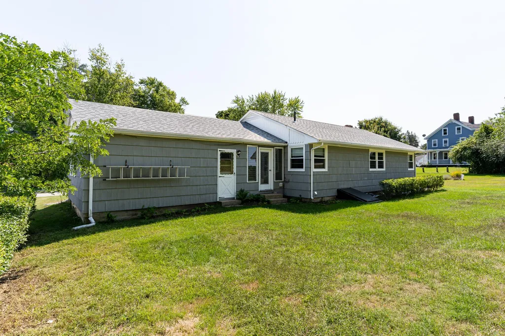 5 Glenwood Avenue Dover NH 03820