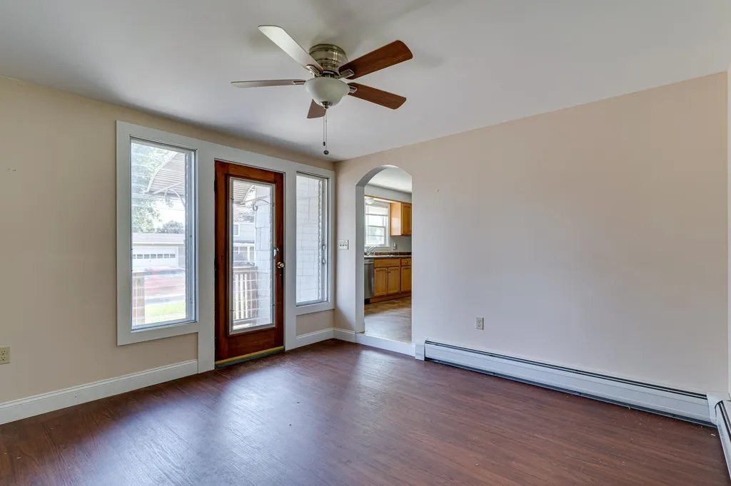 5 Glenwood Avenue Dover NH 03820