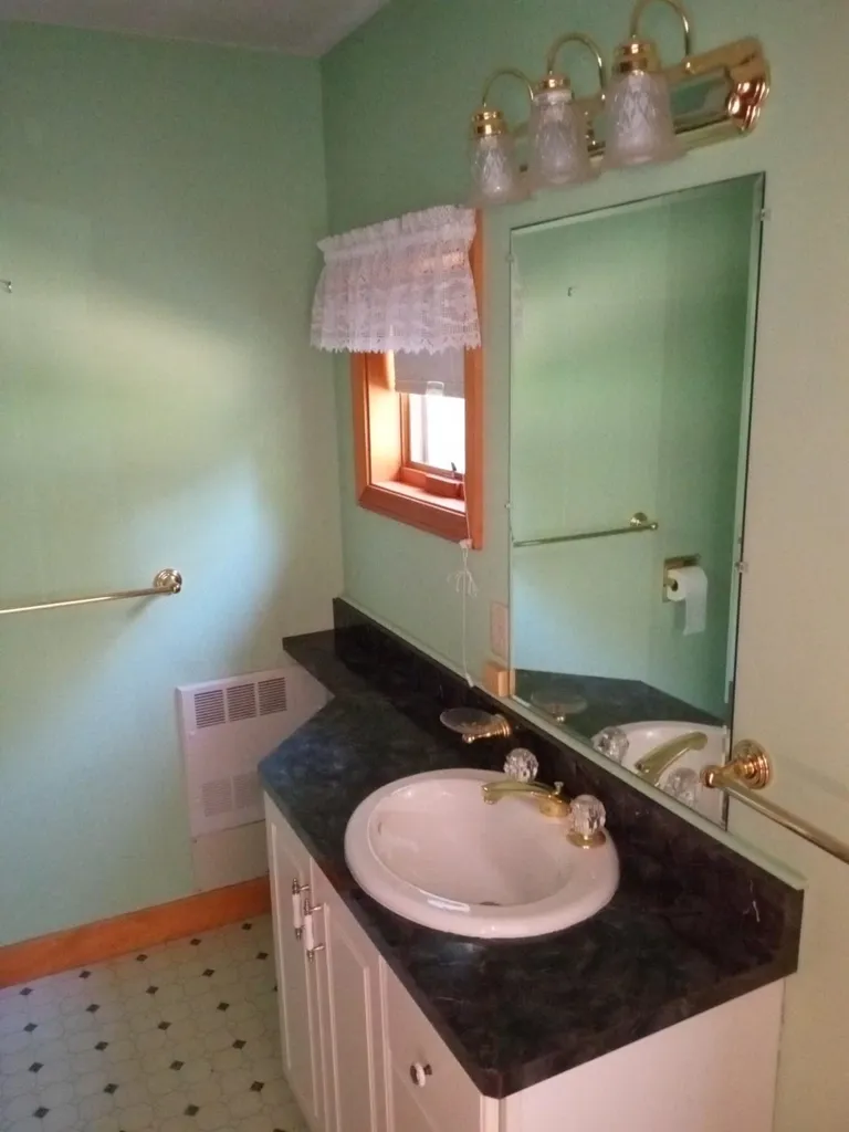 91 Old Walpole Road Keene NH 03431