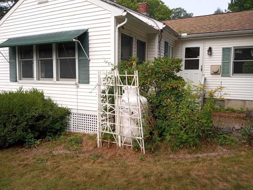 91 Old Walpole Road Keene NH 03431
