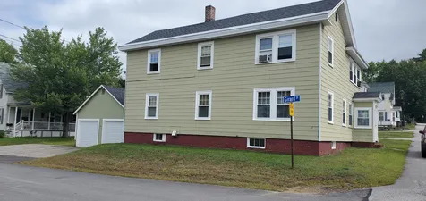 72 Winter Street Laconia NH 03246