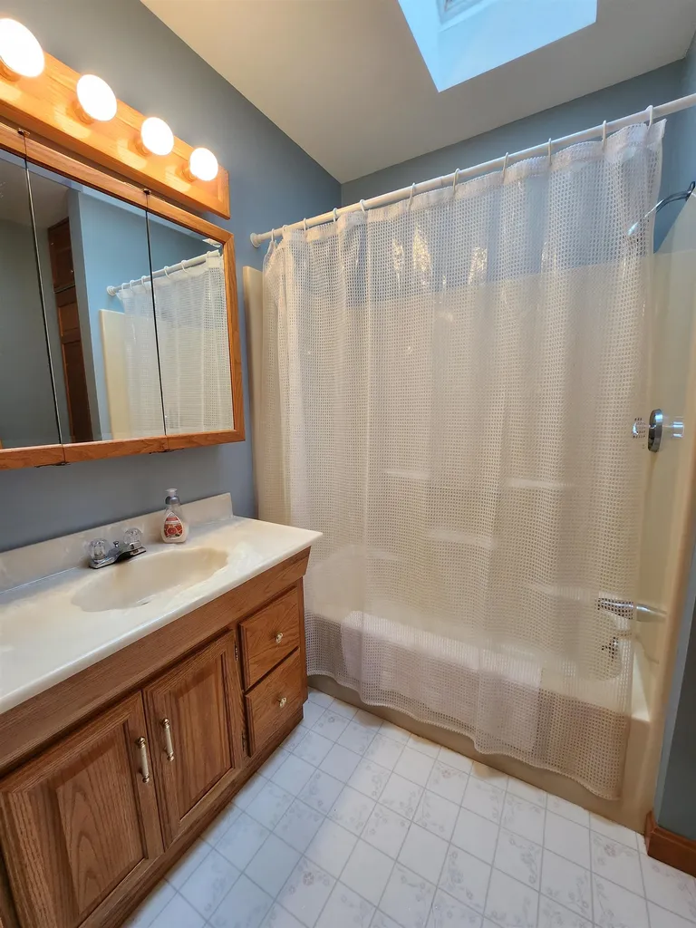 30 Pinepark Drive Barnstead NH 03218