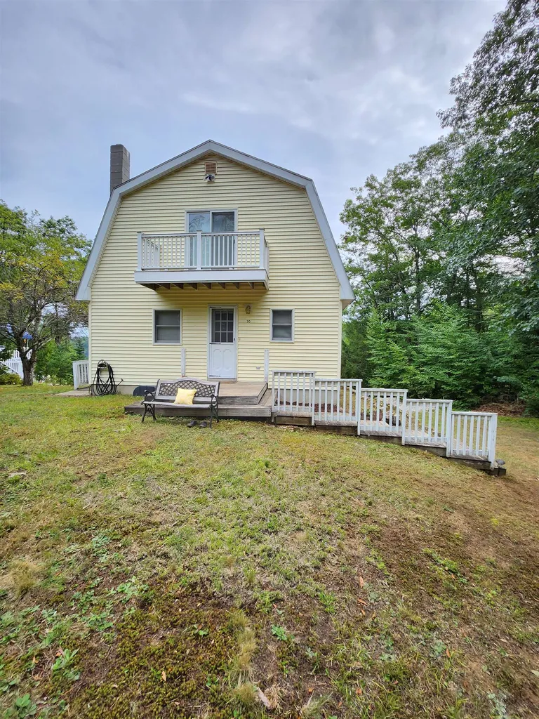 30 Pinepark Drive Barnstead NH 03218