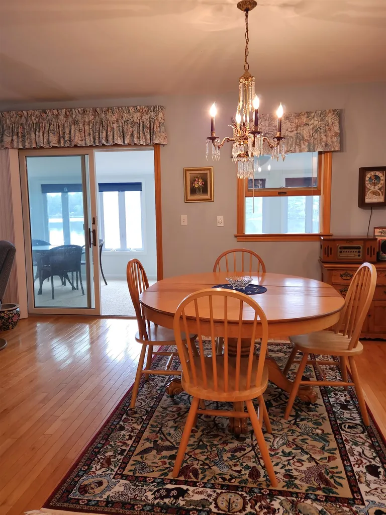 30 Pinepark Drive Barnstead NH 03218