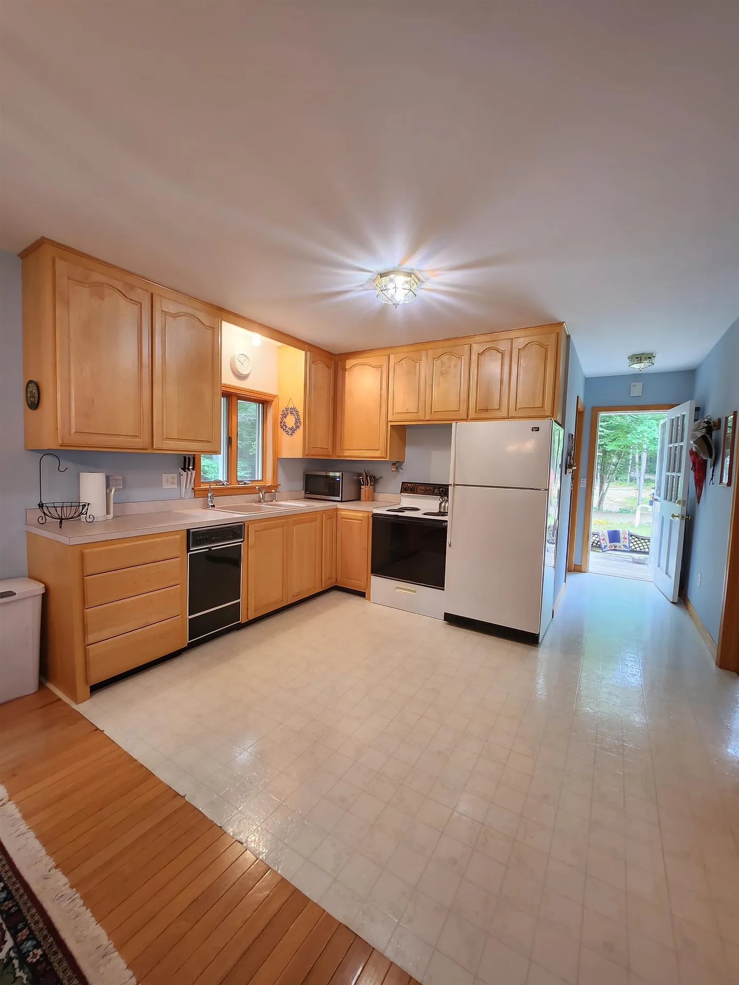 30 Pinepark Drive Barnstead NH 03218