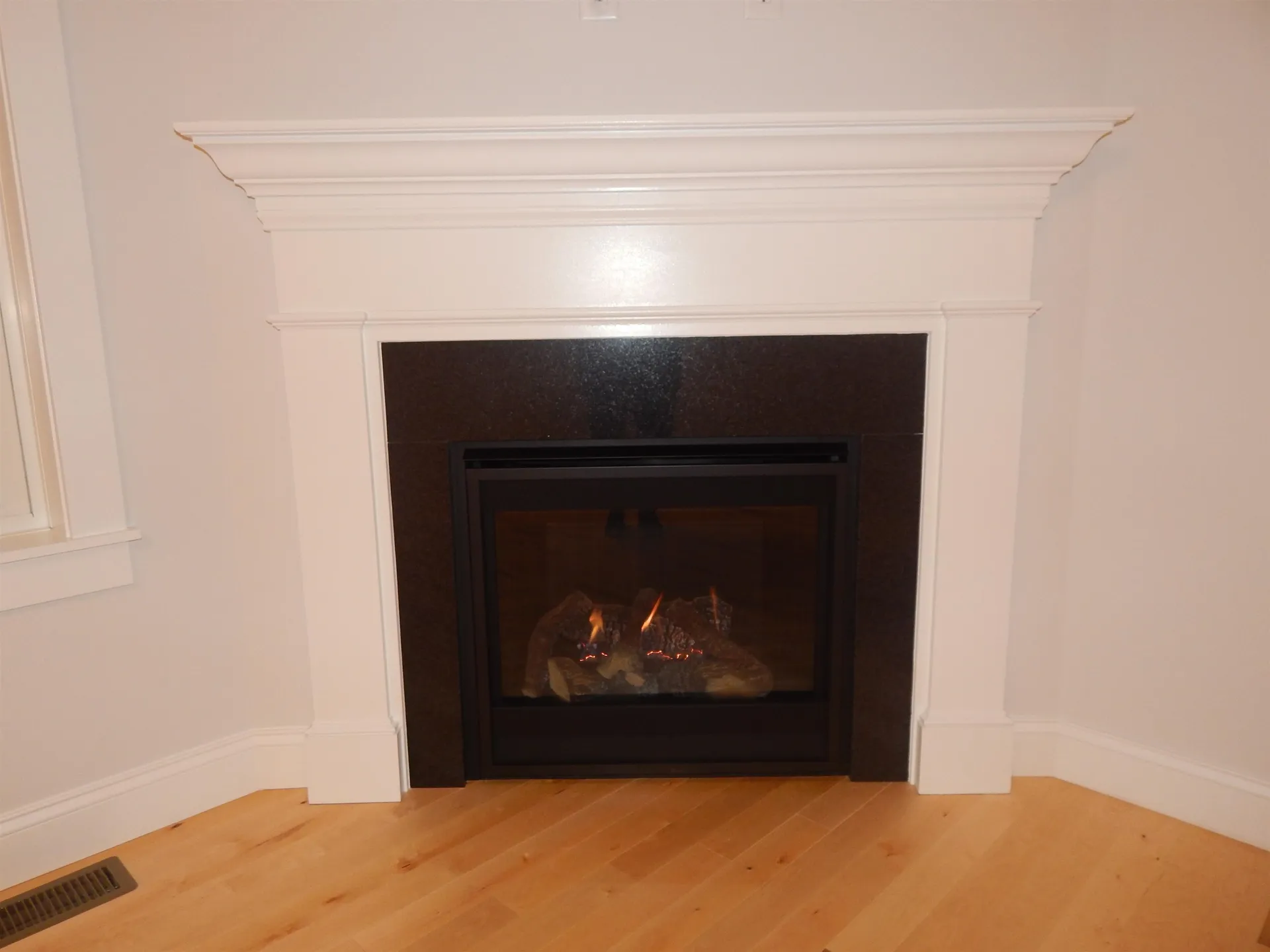 19 Rose Fountain Lane Hampton NH 03842