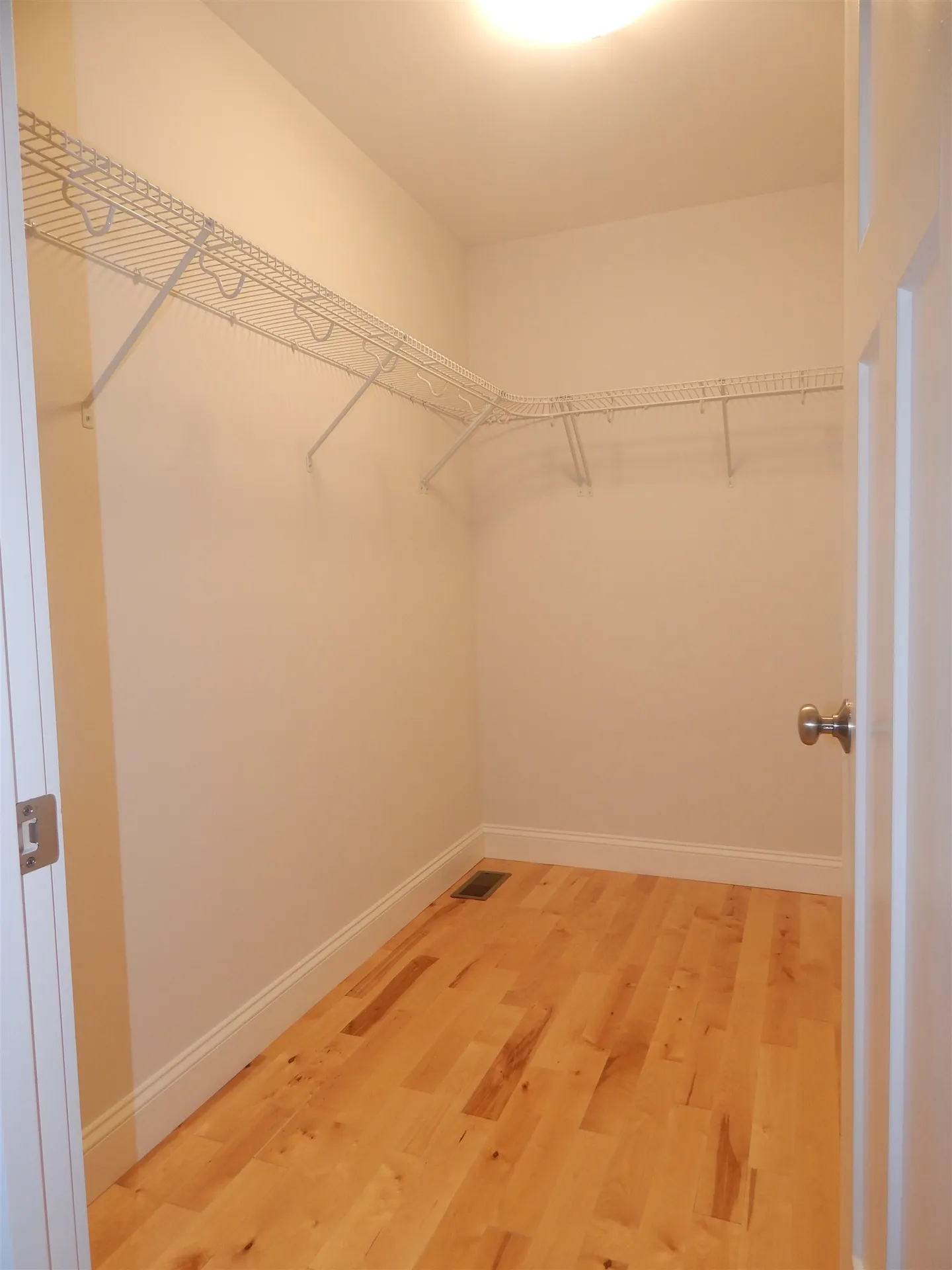 19 Rose Fountain Lane Hampton NH 03842