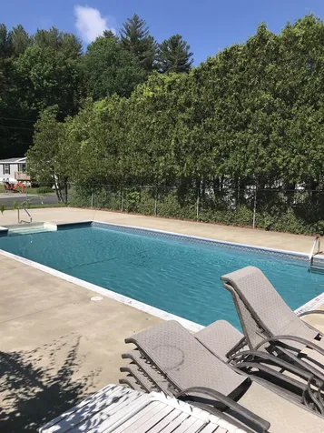 12 Embassy Avenue Hooksett NH 03106