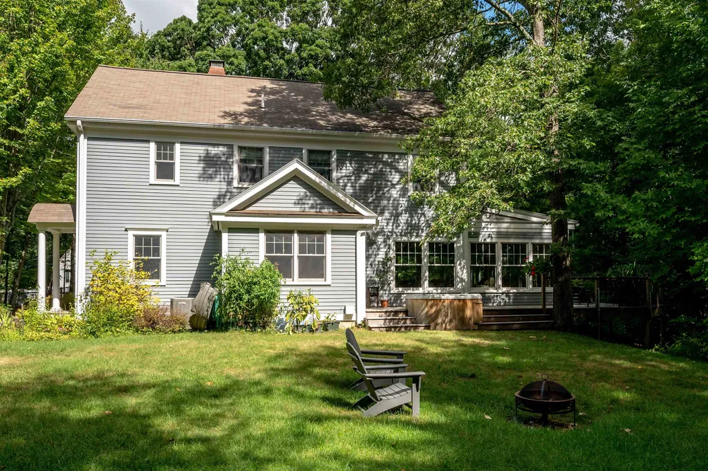 10 Sledding Hill Lane Lee NH 03861