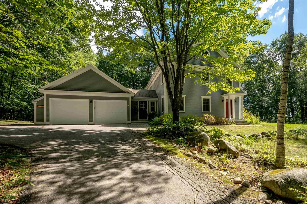 10 Sledding Hill Lane Lee NH 03861