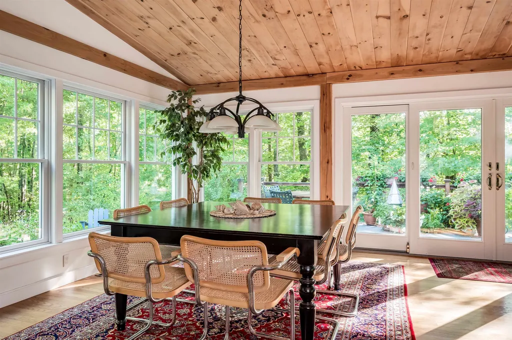 10 Sledding Hill Lane Lee NH 03861