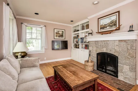 10 Sledding Hill Lane Lee NH 03861