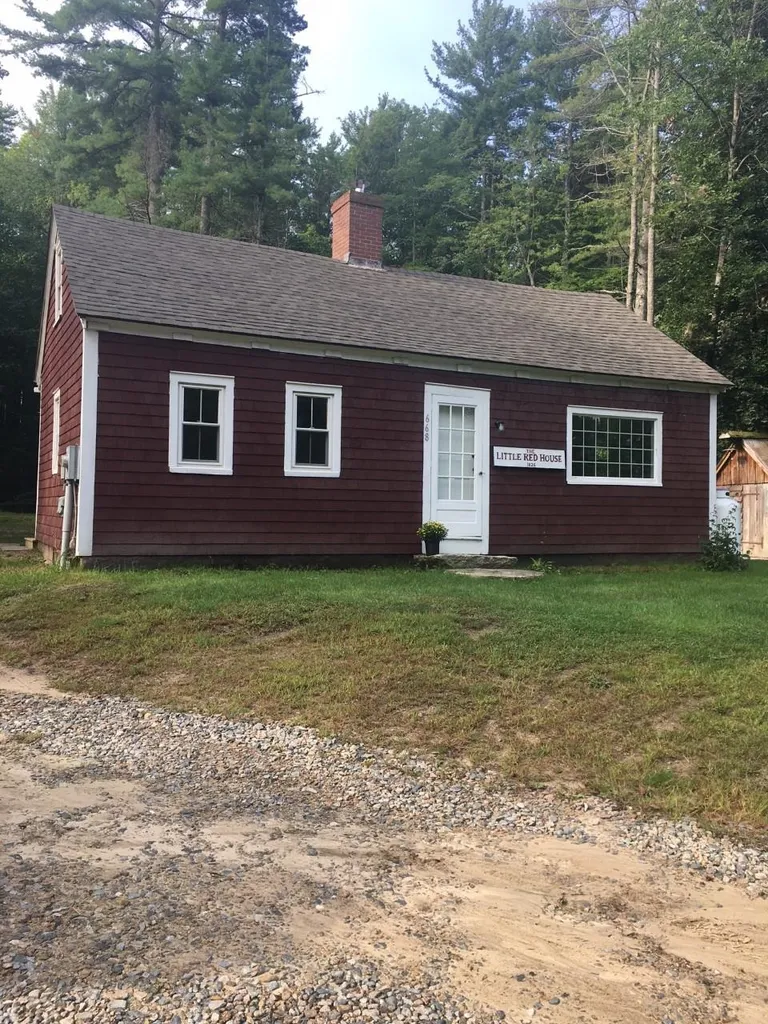 668 Green Mountain Road Effingham NH 03882