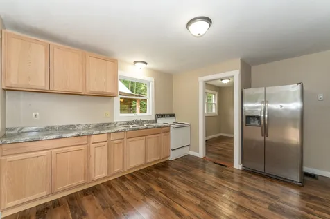 668 Green Mountain Road Effingham NH 03882