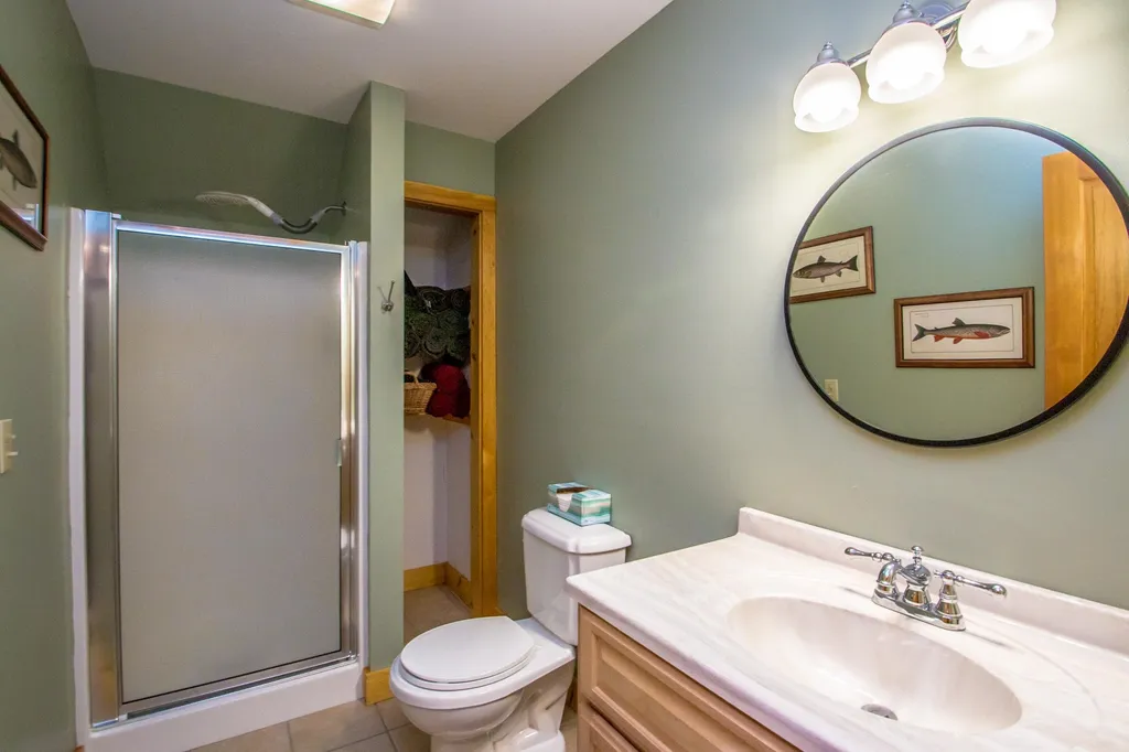 27 Regent Hill Road Conway NH 03813