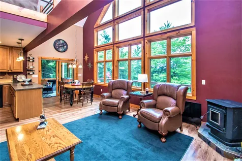27 Regent Hill Road Conway NH 03813