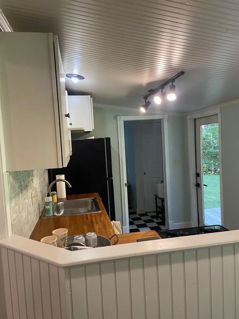 32 Blueberry Lane Alstead NH 03602