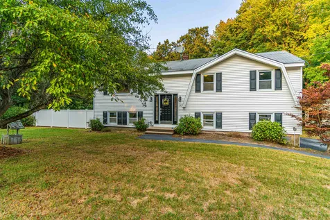 56 Nashua Road Pelham NH 03076