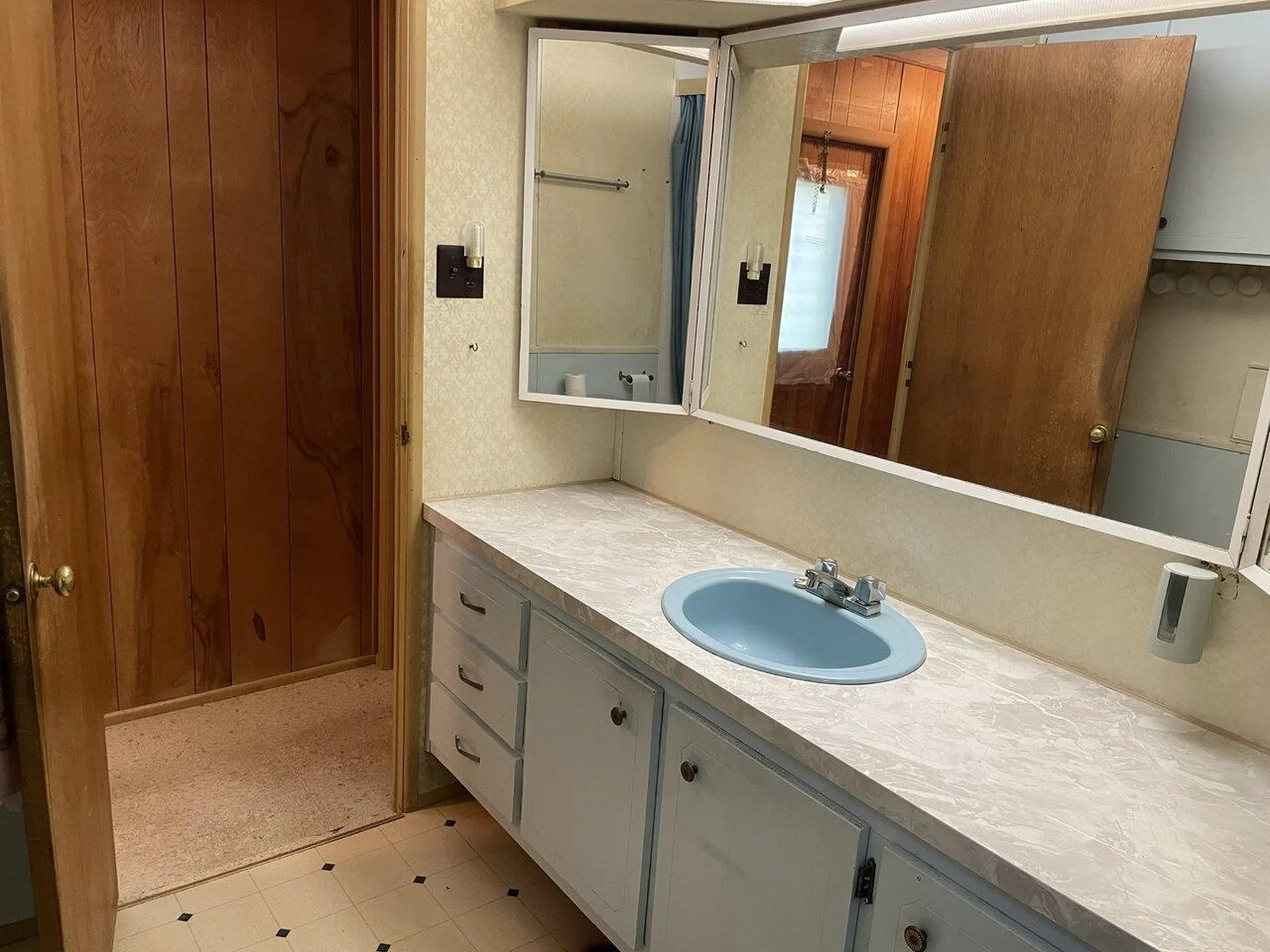 1324 Lower Newton Road St. Albans Town VT 05478