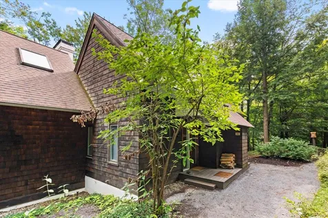 86 Turkey Run Road Winhall VT 05340