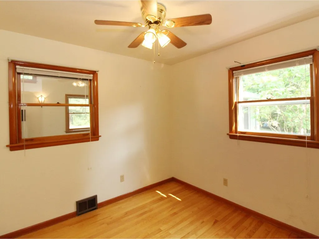 87 Arlington Court Burlington VT 05408