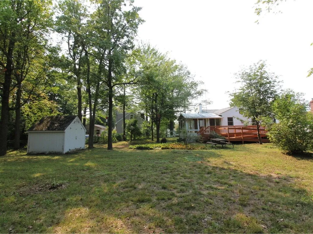 87 Arlington Court Burlington VT 05408
