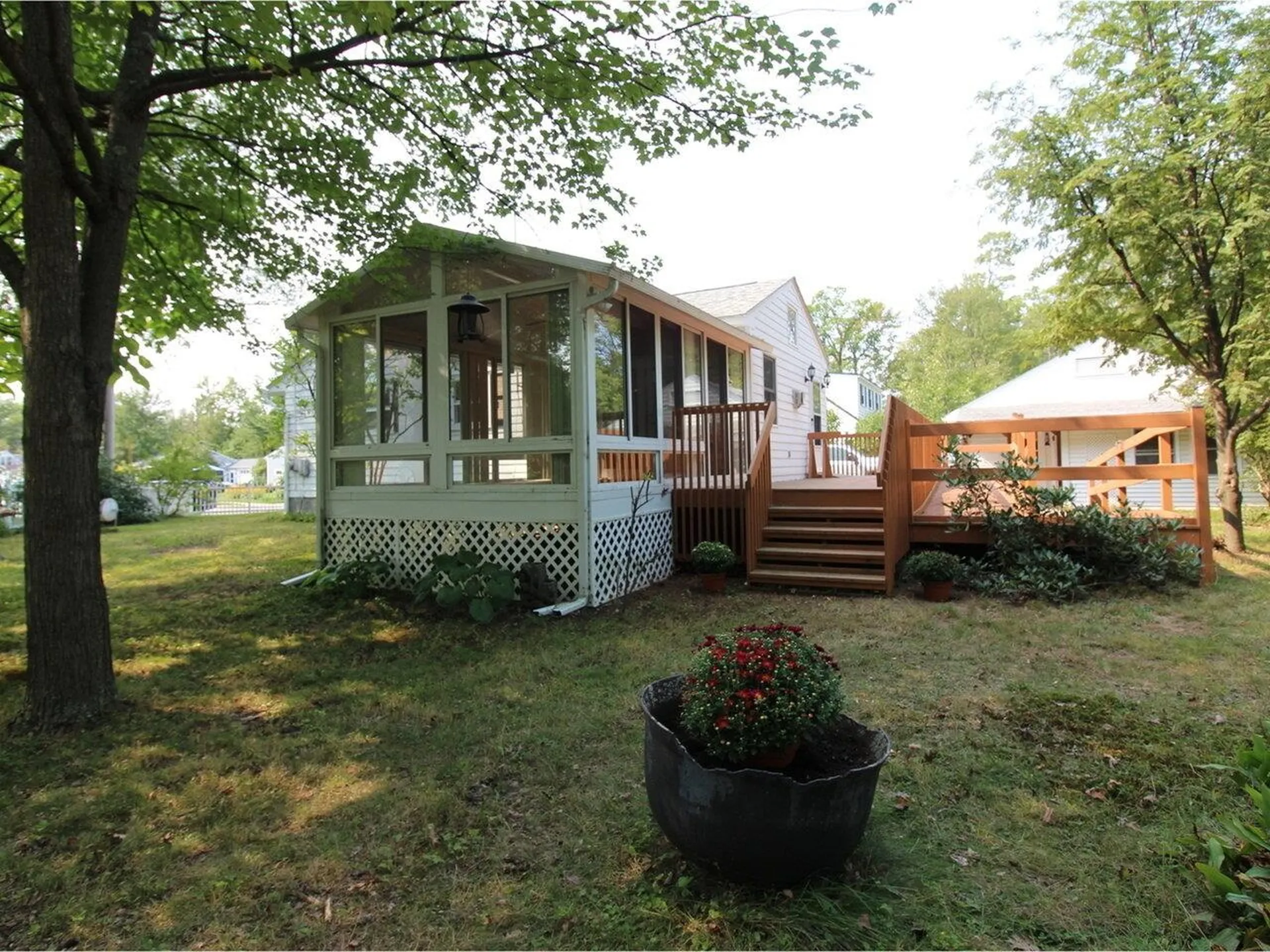 87 Arlington Court Burlington VT 05408