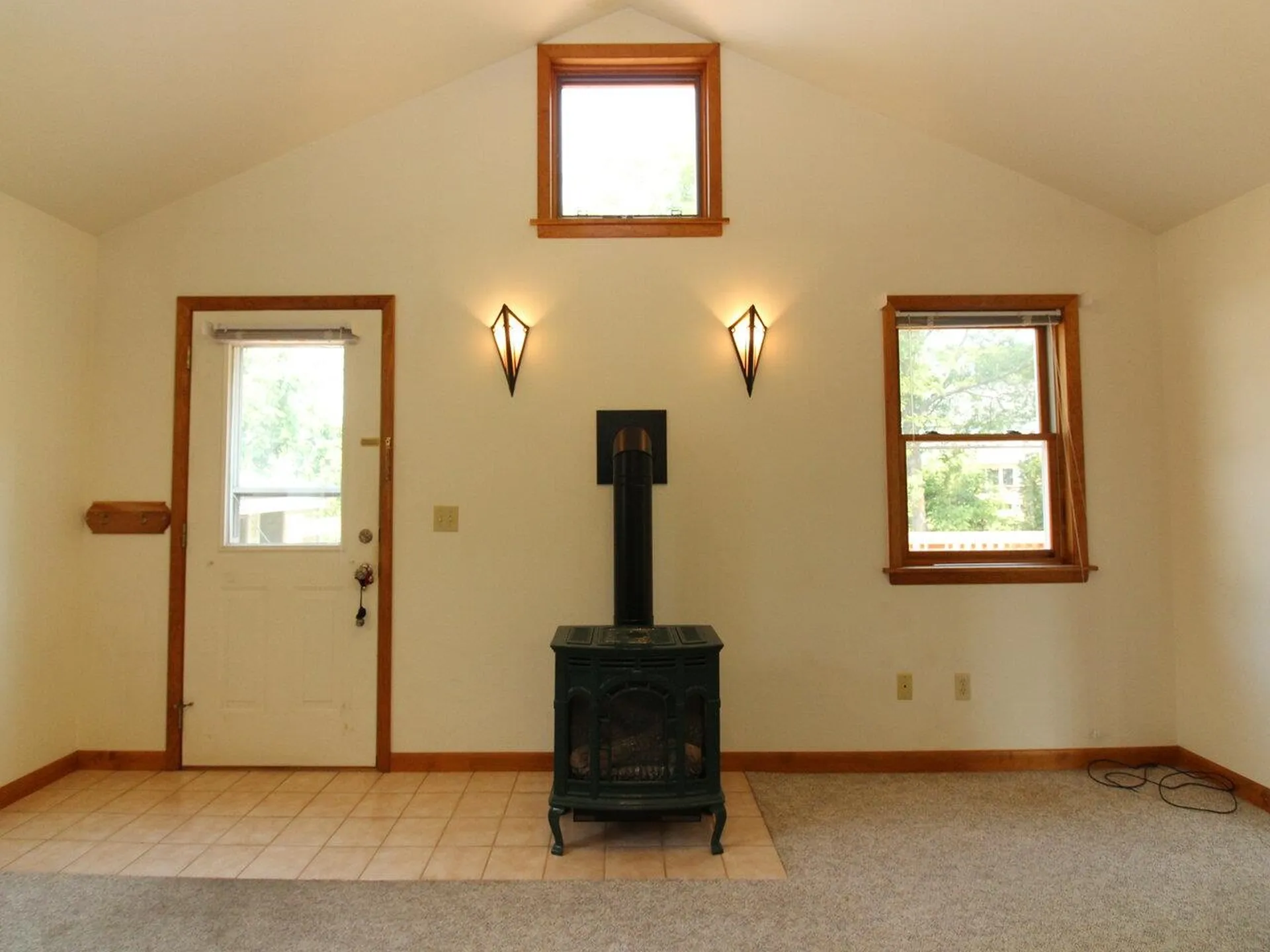 87 Arlington Court Burlington VT 05408