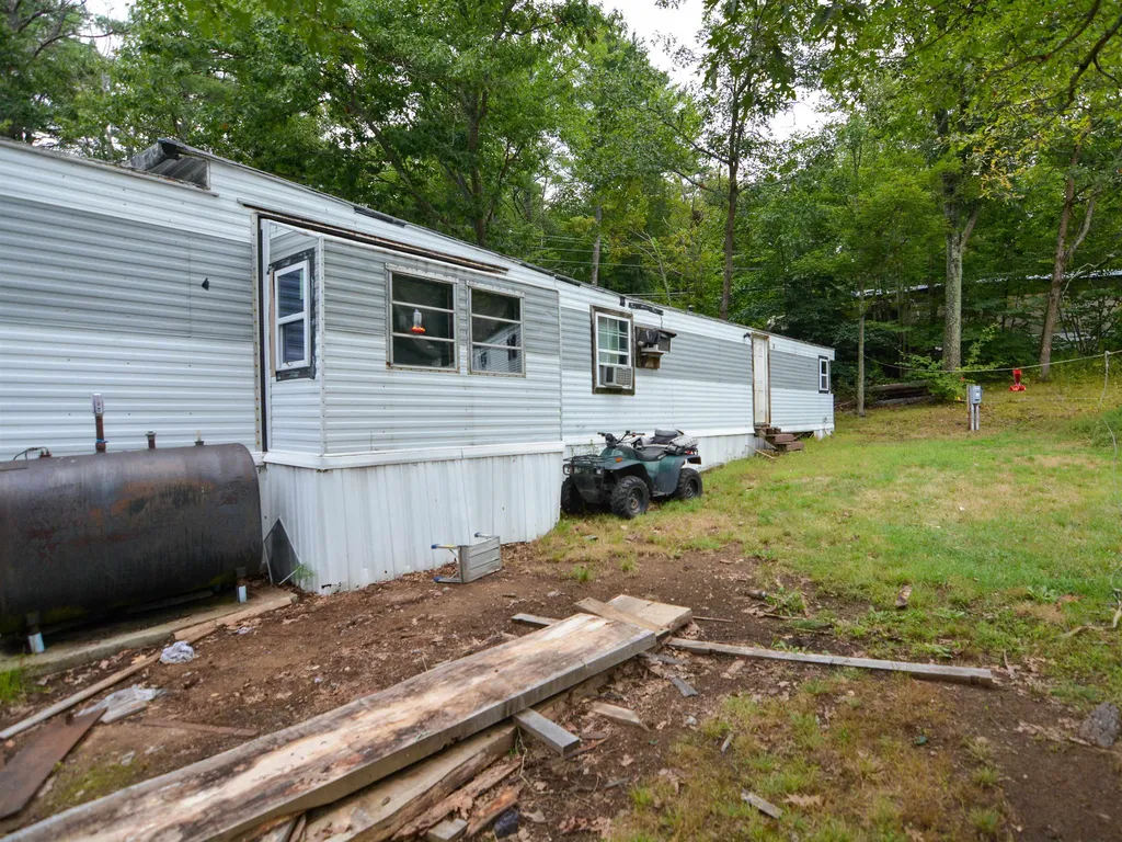 23 Catamount Hill Drive Allenstown NH 03275